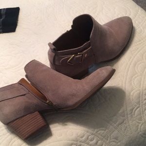 Ladies ankle boots